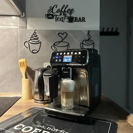 Stylish Theater 1 Apartman *